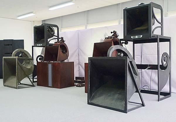 Western shop electric speakers